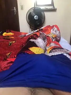 jmmm140793 online show from October 2025 12:11:01 PM