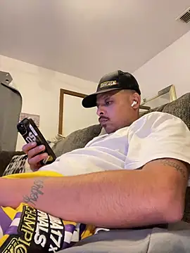 Ghosttown23 online show from April 2026 09:21:01 AM