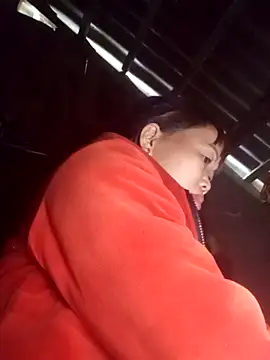  YooY  online show from December 2025 01:03:02 AM