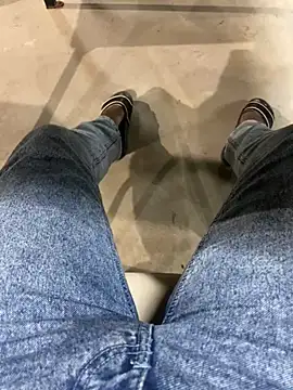 Senurak99 online show from September 2025 02:06:01 PM