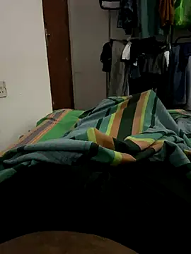 Senurak99 online show from September 2025 07:06:02 PM