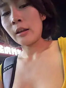 A girla online show from May 2026 01:30:02 PM