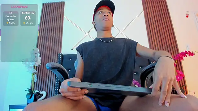 Snapshot of SammyAdams_ chatting on October 2025 01:12:02 PM SammyAdams online show from October 2025 01:12:02 PM