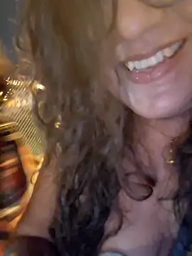 Snapshot of Syndel23 chatting on May 2026 02:38:01 AM Syndel23 online show from May 2026 02:38:01 AM