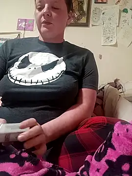 Butterflyann9090 online show from November 2025 09:25:02 PM