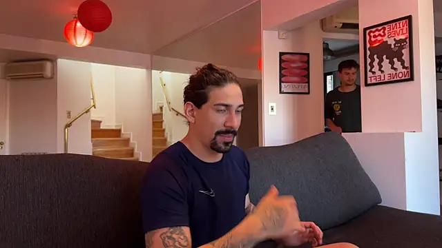 lenruy online show from November 2025 10:10:02 PM