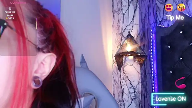 Zami Escobar of online show from March 2026 05:51:02 PM