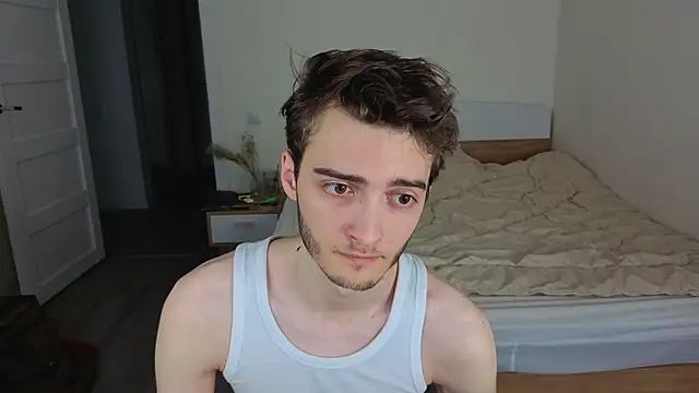 Snapshot of spider____man chatting on May 2026 11:40:02 AM spider man online show from May 2026 11:40:02 AM