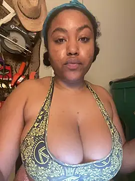 princesslivv online show from April 2026 01:44:01 AM