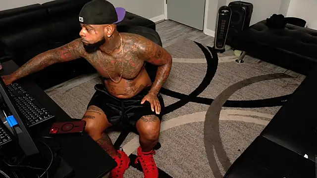 SLANGONDEMHOES online show from February 2026 06:28:02 AM