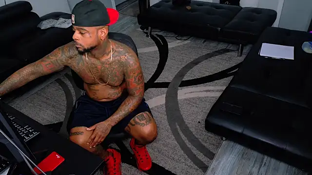 SLANGONDEMHOES online show from April 2026 12:05:02 PM