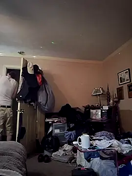 Snapshot of mresquared chatting on April 2026 03:02:02 PM mresquared online show from April 2026 03:02:02 PM