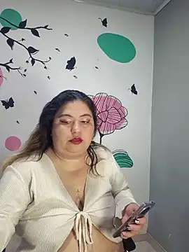 curvy diva  online show from September 2025 11:48:01 AM