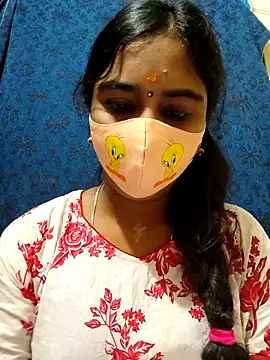 mini-queen online show from November 2025 11:46:02 AM