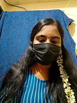 mini-queen online show from December 2025 07:36:02 AM