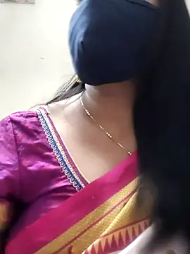 saritha29 online show from November 2025 05:01:02 PM