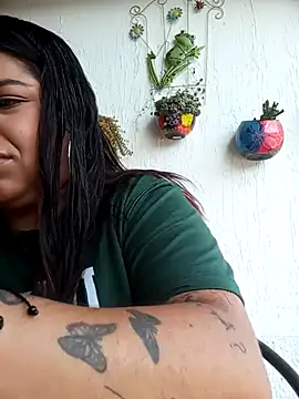 snow belle online show from November 2025 02:50:02 PM