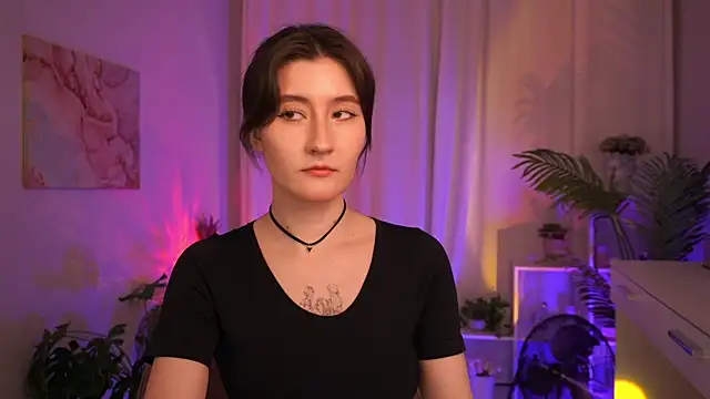 MayShawty online show from June 2026 01:15:02 PM