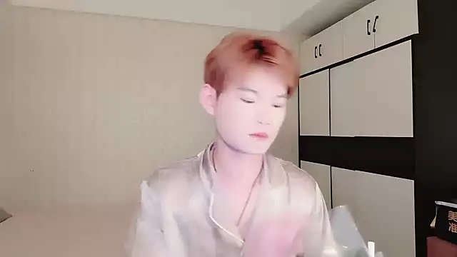 Dancer03 online show from September 2025 01:12:01 PM