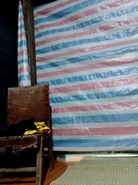 Snapshot of Georgia_here chatting on December 2025 12:42:01 AM Georgia here online show from December 2025 12:42:01 AM