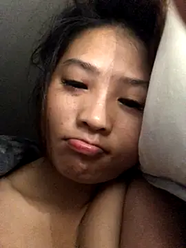 LiLy-0477 online show from September 2025 06:40:01 PM