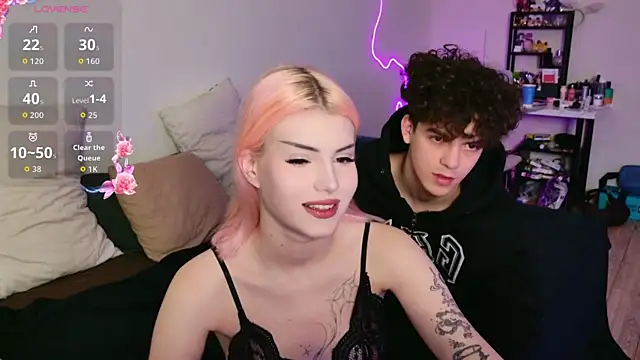 Alice18James online show from September 2025 06:40:02 PM