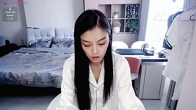 Snapshot of Xiao-zuzongl chatting on October 2025 04:08:02 AM Xiao-zuzongl online show from October 2025 04:08:02 AM