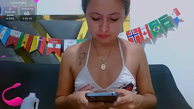 Snapshot of carolina_squirt21 chatting on July 2026 02:45:02 PM carolina squirt21 online show from July 2026 02:45:02 PM