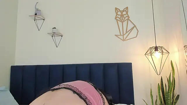 sophieturner mg online show from November 2025 07:05:02 PM