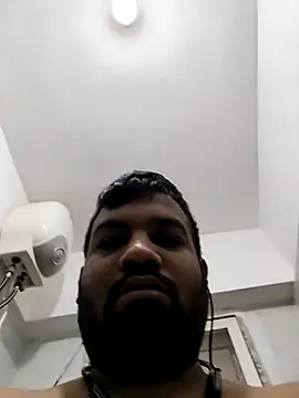 vinay smalldick online show from November 2025 02:11:01 AM