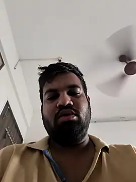 vinay smalldick online show from November 2025 02:11:01 AM