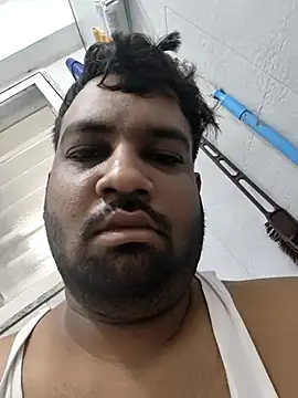 Snapshot of vinay_smalldick chatting on July 2026 01:44:01 AM vinay smalldick online show from July 2026 01:44:01 AM