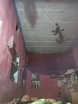 Snapshot of Hita_Grewal chatting on September 2025 08:53:02 PM Hita Grewal online show from September 2025 08:53:02 PM