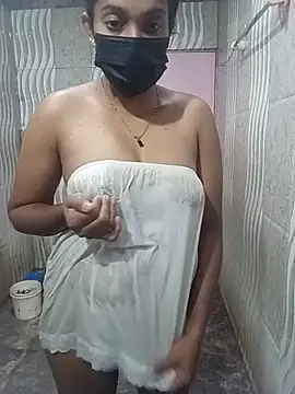 Shani Izu online show from May 2026 11:51:01 AM