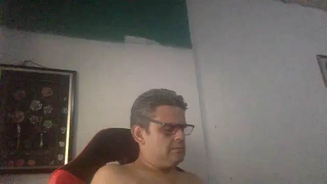 Katracho6969 online show from April 2026 09:56:01 PM