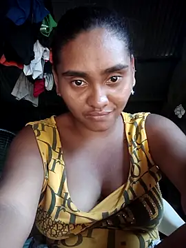 Lucy-Ferr online show from December 2025 07:42:02 PM