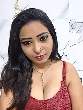 QUEEN-ADITI online show from April 2026 06:11:02 PM