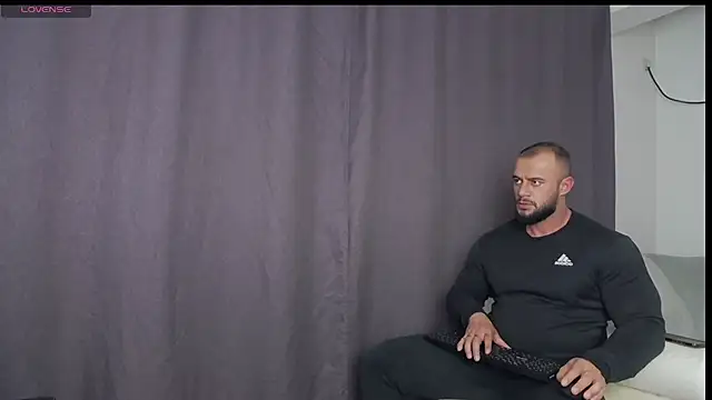 Snapshot of RickyMiami1 chatting on October 2025 07:02:02 PM RickyMiami1 online show from October 2025 07:02:02 PM