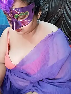 Snapshot of Tanisha-Chy chatting on June 2026 05:40:02 PM Tanisha-Chy online show from June 2026 05:40:02 PM