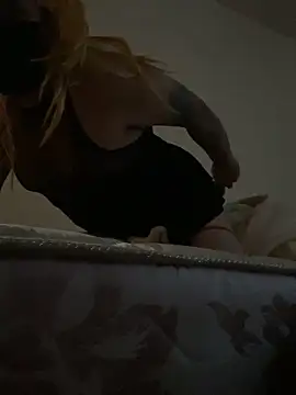 Snapshot of Muhamed9 chatting on December 2025 12:58:02 PM Muhamed9 online show from December 2025 12:58:02 PM