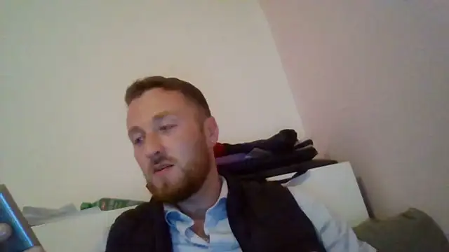 Snapshot of Keviios chatting on May 2026 04:56:02 PM Keviios online show from May 2026 04:56:02 PM