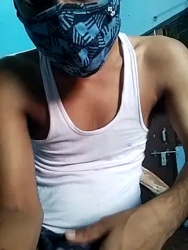 YourTarzan online show from September 2025 05:43:02 AM