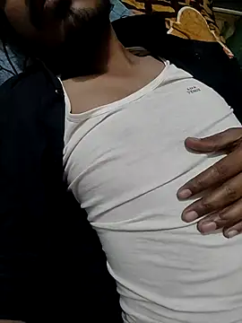 YourTarzan online show from March 2026 04:40:02 AM