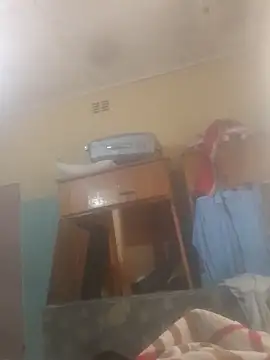 Mrhugeblack online show from September 2025 09:43:02 AM