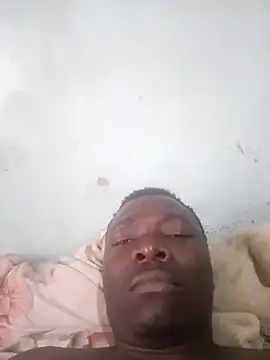 Mrhugeblack online show from October 2025 10:43:02 AM