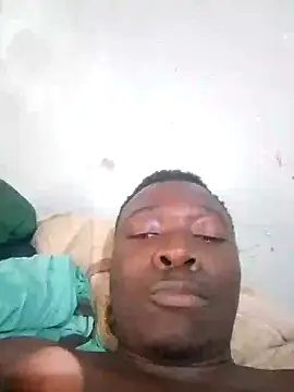 Mrhugeblack online show from October 2025 08:55:02 AM