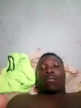 Mrhugeblack online show from October 2025 09:59:01 PM