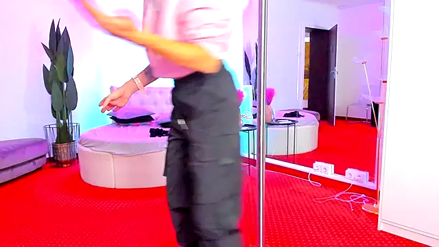 JessicaSky  online show from October 2025 06:34:01 PM