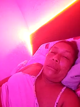 Naomi-Mature online show from April 2026 08:30:01 AM