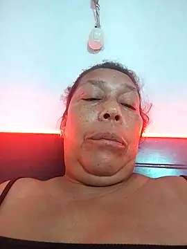 Snapshot of Naomi-Mature chatting on May 2026 03:35:02 AM Naomi-Mature online show from May 2026 03:35:02 AM